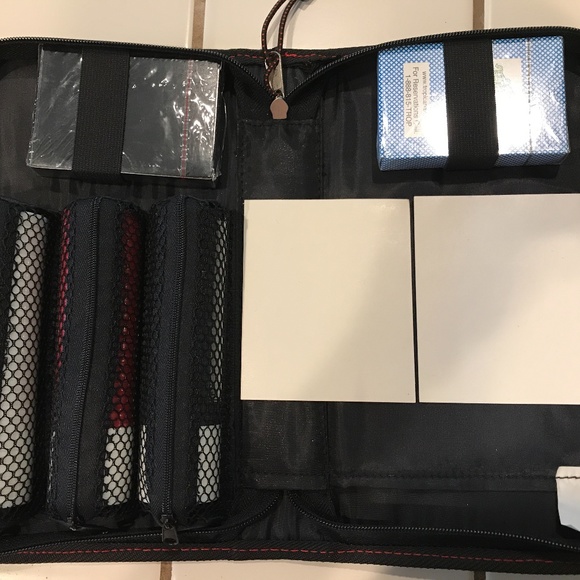 Poker chip set. - Picture 7 of 7